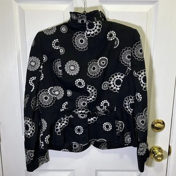 Philosophy by Republic jacket, size 12